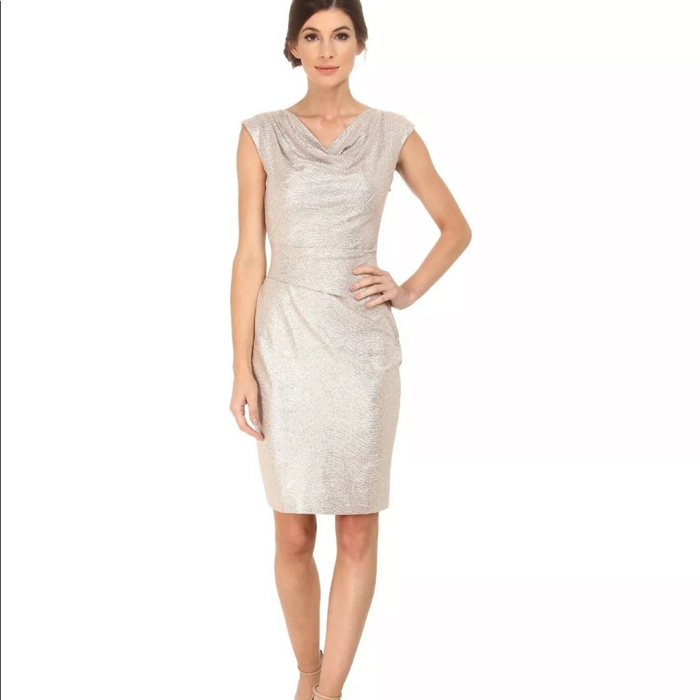 Vince Camuto metallic champagne dress size 2! 🥂
